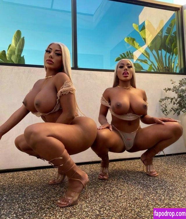 Clermont Twins / Theclermonttwins / clermonttwins слитое обнаженное фото #0065 с Онлифанс или Патреон