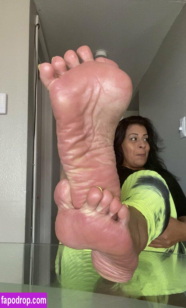 Comefollowsarah Sarah / comefollowsarah / sarah_soles leak of nude photo #0010 from OnlyFans or Patreon