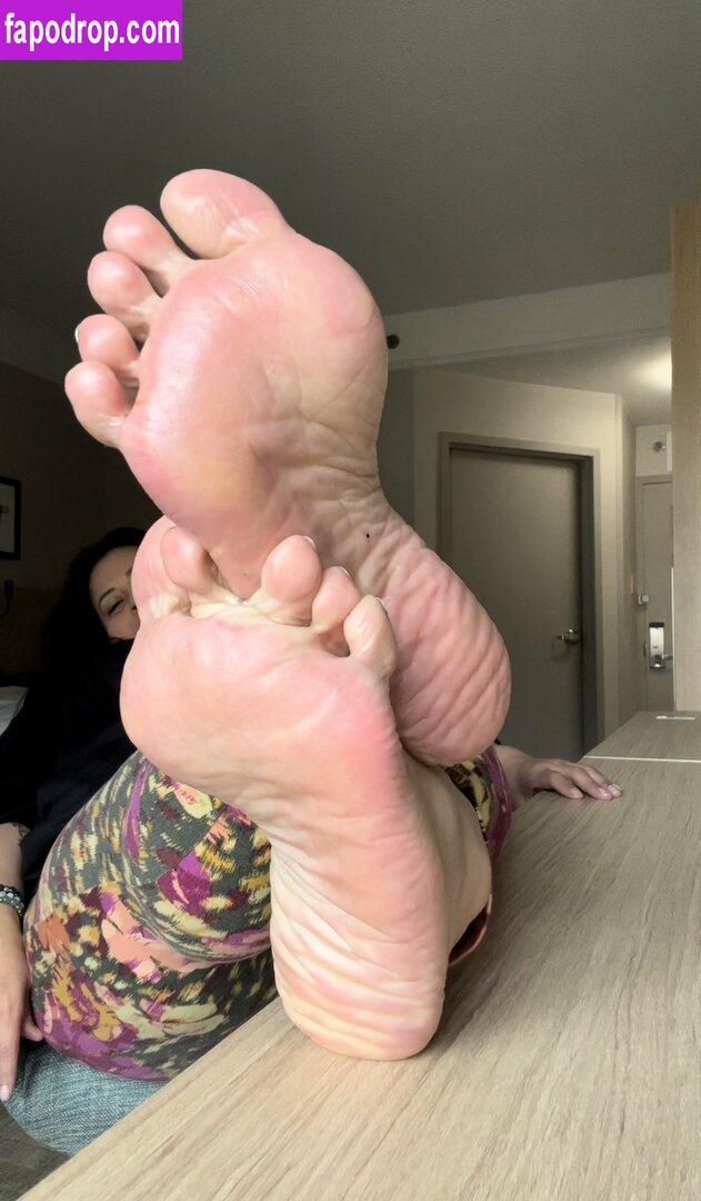 Comefollowsarah Sarah / comefollowsarah / sarah_soles leak of nude photo #0019 from OnlyFans or Patreon