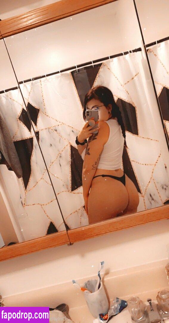 coralinebb / coraline__bb leak of nude photo #0050 from OnlyFans or Patreon