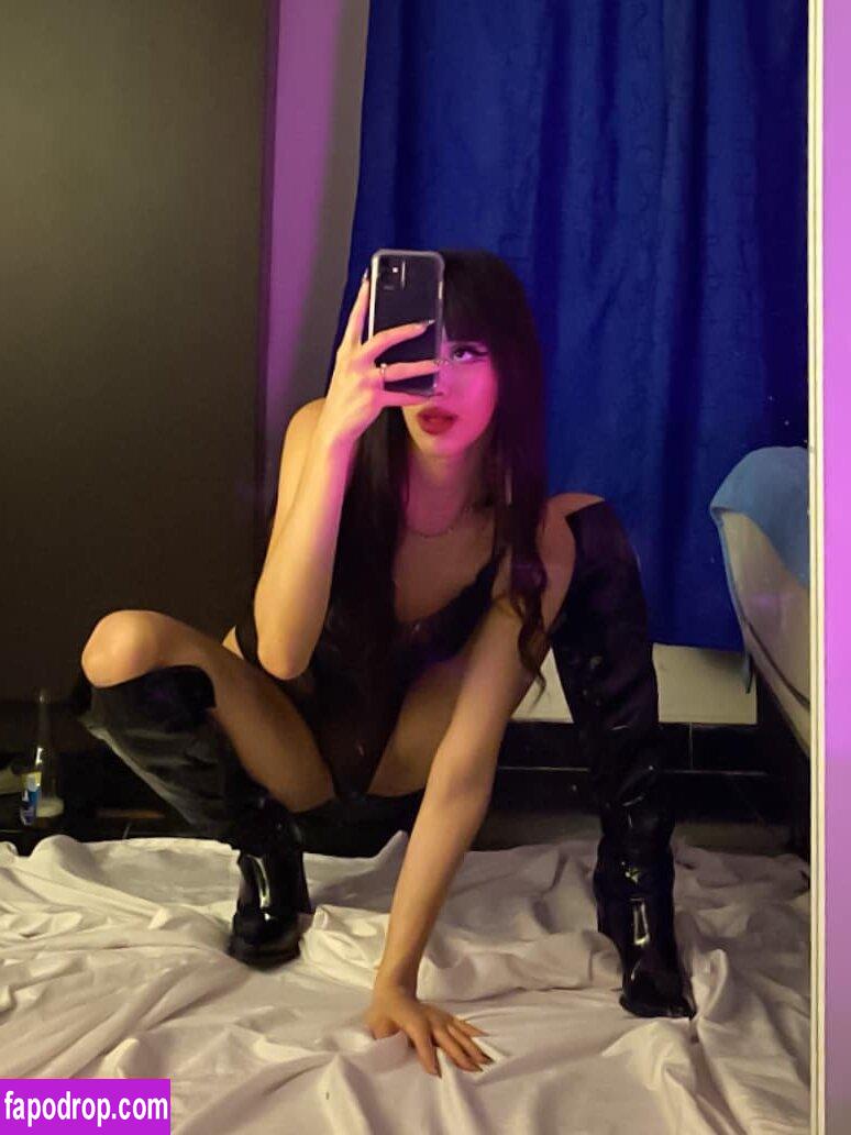 Crys Michelle / crys.michelle / divinecrystal / divinecrystalof leak of nude photo #0030 from OnlyFans or Patreon