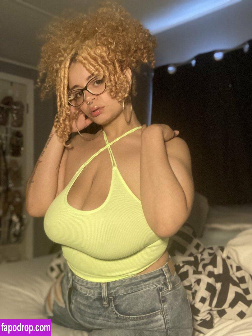 d1vineparadoxxx / betchwhodoyaluv / divineparadoxxx leak of nude photo #0009 from OnlyFans or Patreon