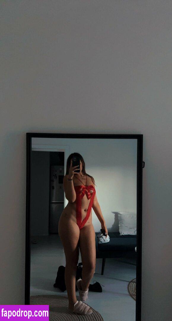 daddys.girl09 / dara.ioana21 leak of nude photo #0016 from OnlyFans or Patreon