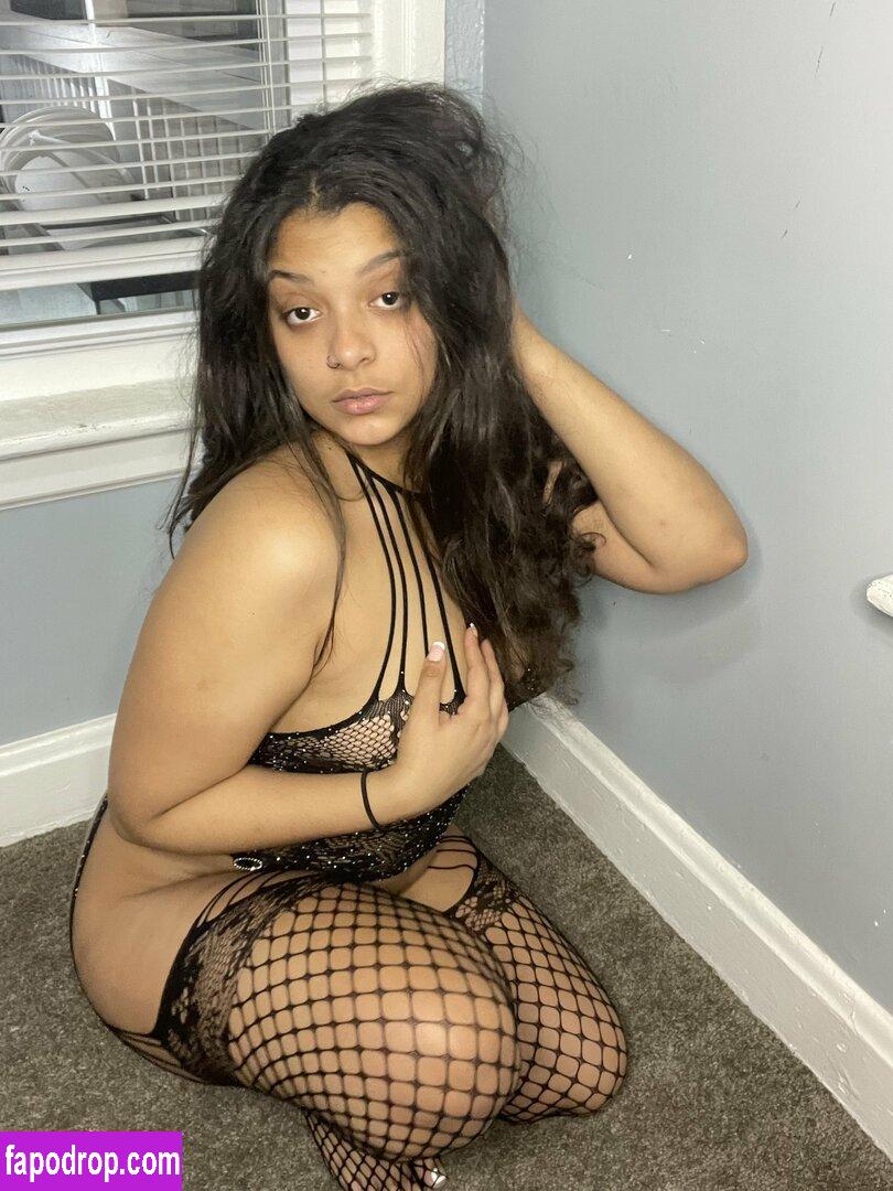 Daddyslilbaby420 / LiLBabyNina / ninaaxobinaa leak of nude photo #0001 from OnlyFans or Patreon