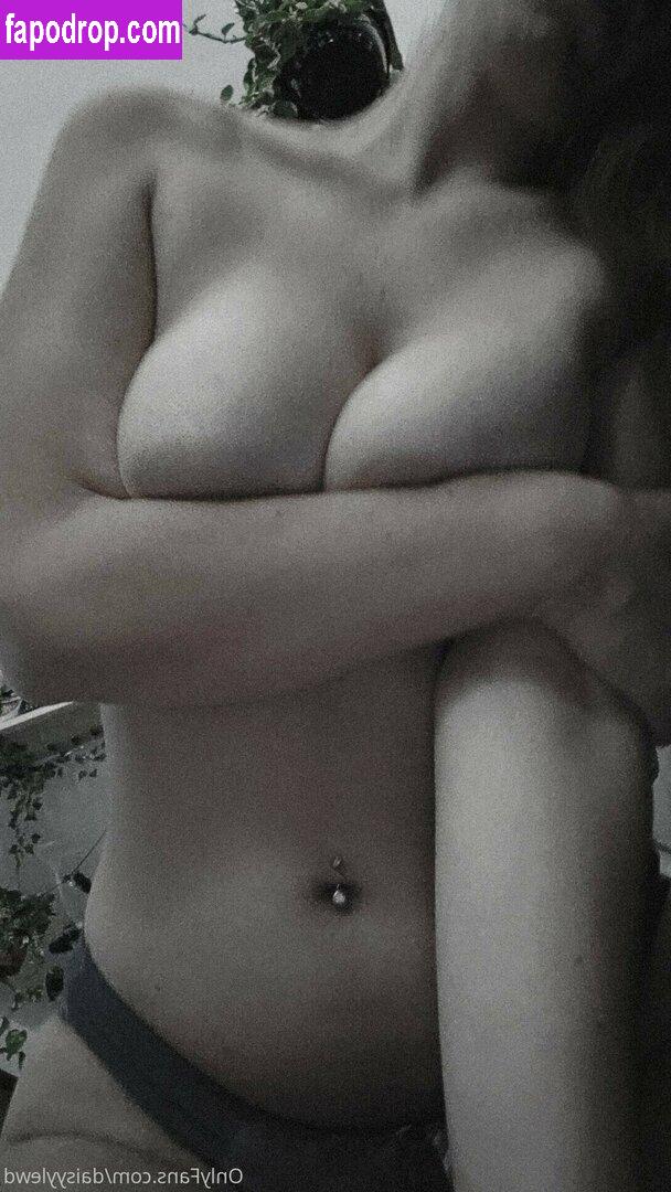 Daisyylewd / daisy_cosplay leak of nude photo #0058 from OnlyFans or Patreon
