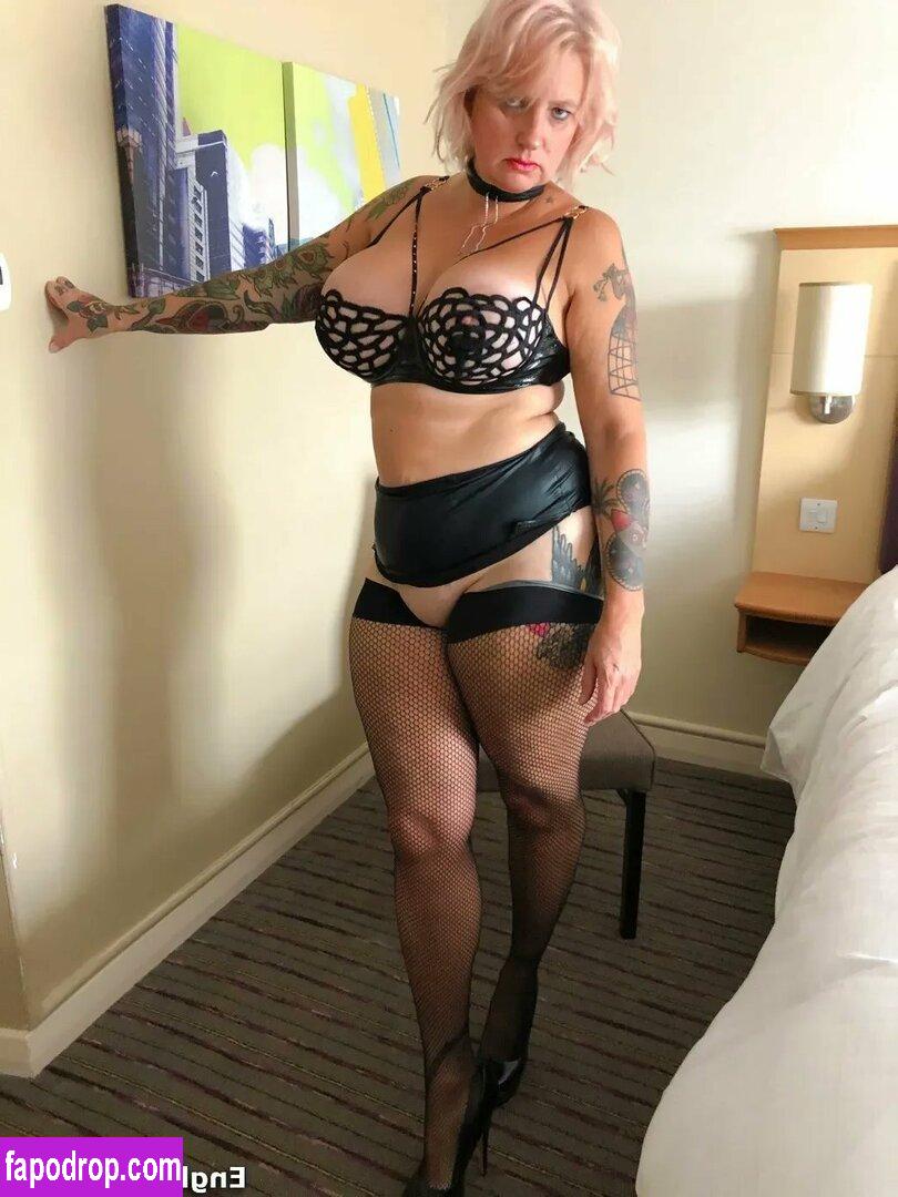 Daniella English / daniellaenglish / daniellaenglish_milf / english_milf leak of nude photo #0013 from OnlyFans or Patreon