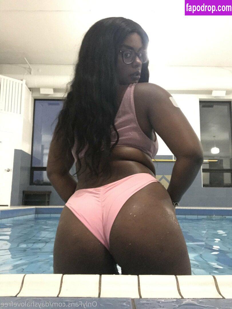 dayshalovefreepromo / hippychick7609 leak of nude photo #0061 from OnlyFans or Patreon