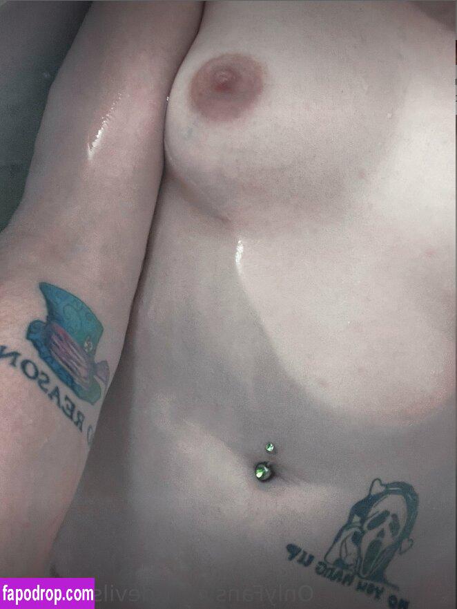 devilsbunni66 / devilsbunni666 / devilsbunni66_ / succubus_bunny leak of nude photo #0032 from OnlyFans or Patreon
