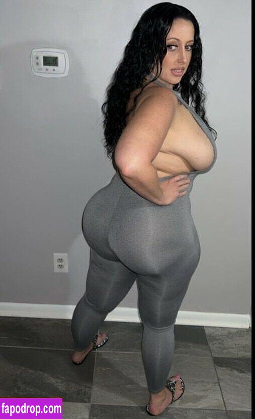 diamondntheruff103 / thickitalianmami leak of nude photo #0003 from OnlyFans or Patreon