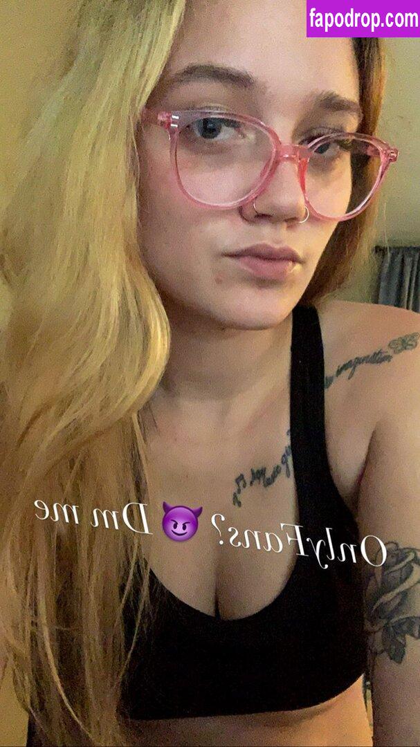 divinewhitepeach / milaanne aka Emily Anne / ogmeela leak of nude photo #0005 from OnlyFans or Patreon