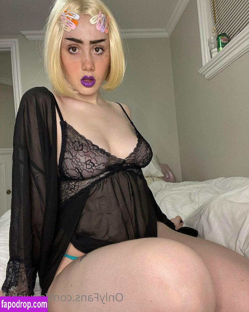 divinityvaeh / aliyahssmbrows leak of nude photo #0034 from OnlyFans or Patreon