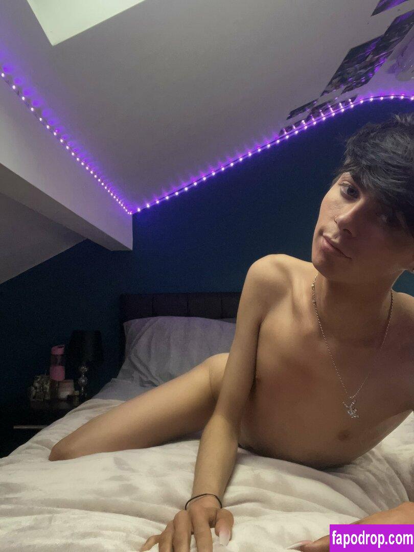 dolladills /  leak of nude photo #0029 from OnlyFans or Patreon