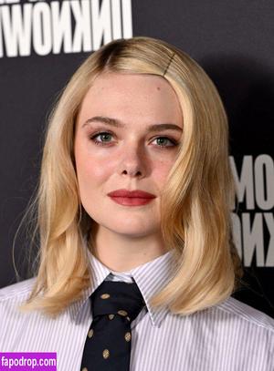 Elle Fanning photo #2095