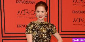 Ellie Kemper leak #0067