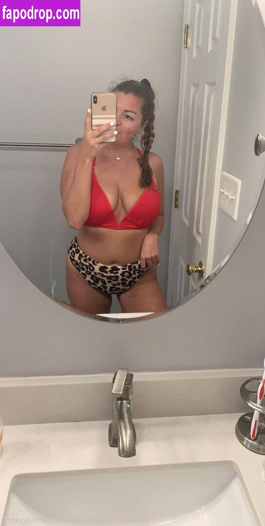 Emilayyy Babayy / emilayyanne / emilayyannne leak of nude photo #0065 from OnlyFans or Patreon