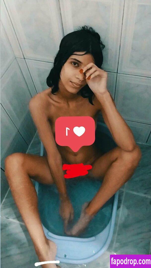 Emiloli / Emiloliofc / Emily Lopes / erololi leak of nude photo #0004 from OnlyFans or Patreon
