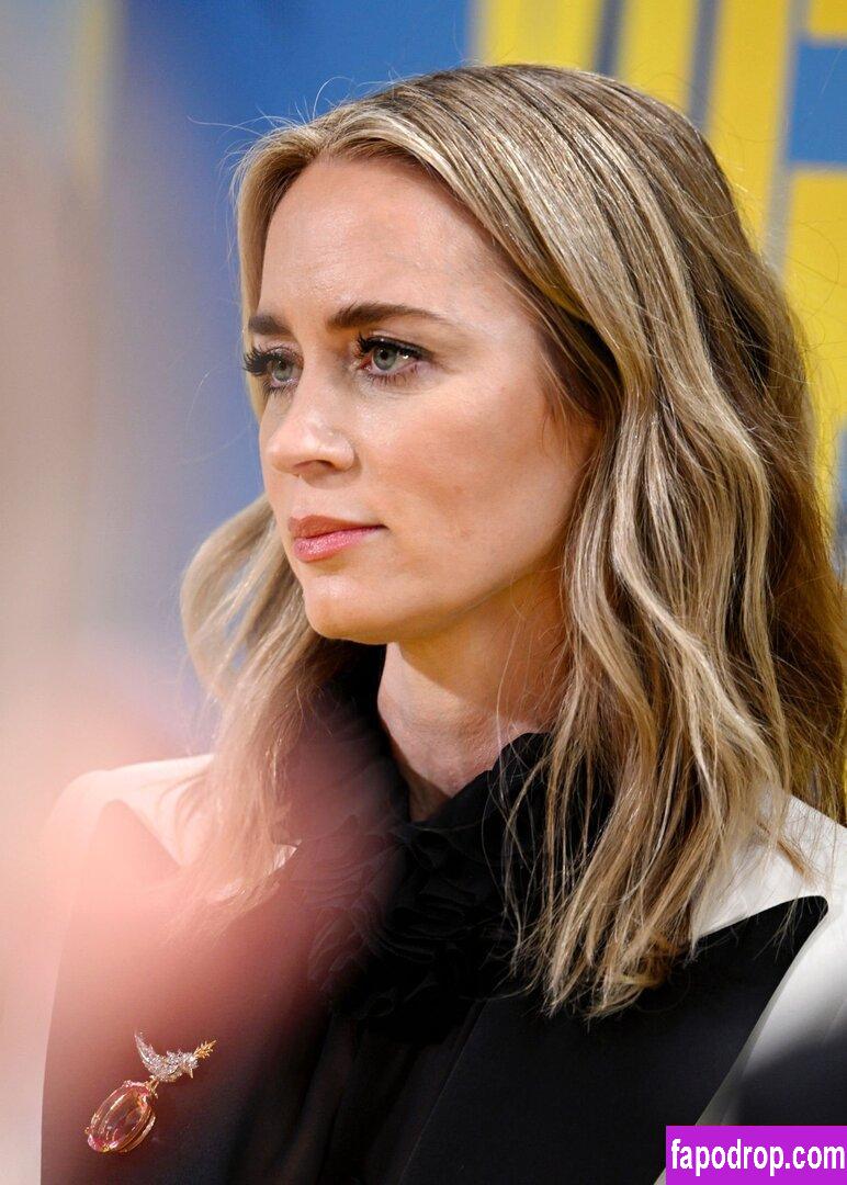 Emily Blunt / _emily_blunt_ / twogirlsoneblunt leak of nude photo #0388 from OnlyFans or Patreon