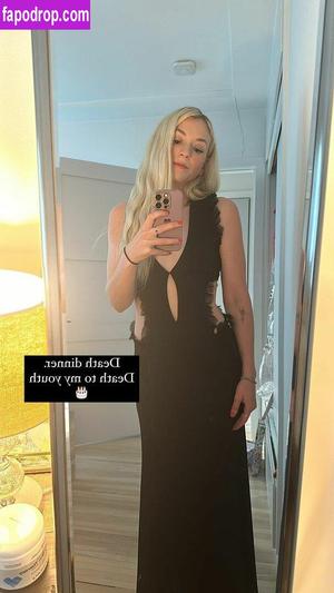 Emily Kinney | Best Known: TWD photo #0009