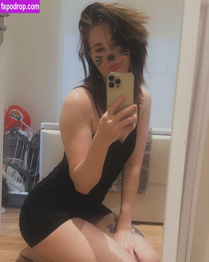 Emilyispro / emmaontwitch leak of nude photo #0007 from OnlyFans or Patreon