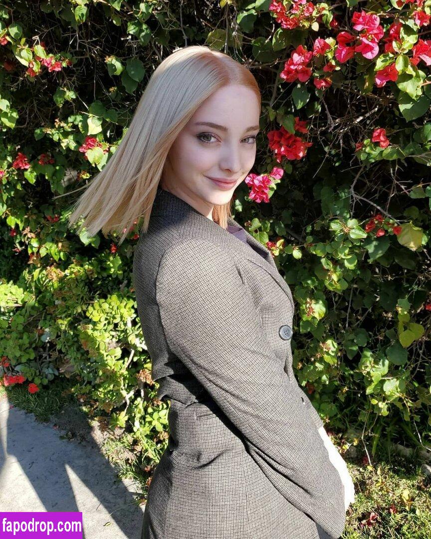 Emma Dumont / emmadumont leak of nude photo #0009 from OnlyFans or Patreon