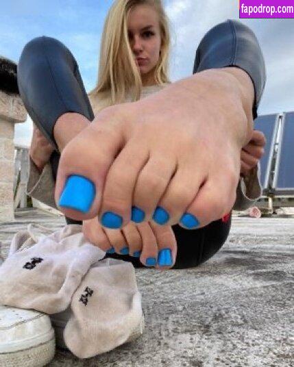 EmmysFeetAndSocks / emmyfeetandsocks / emmysfeetandso1 / theluckyguy_efs слитое обнаженное фото #0099 с Онлифанс или Патреон