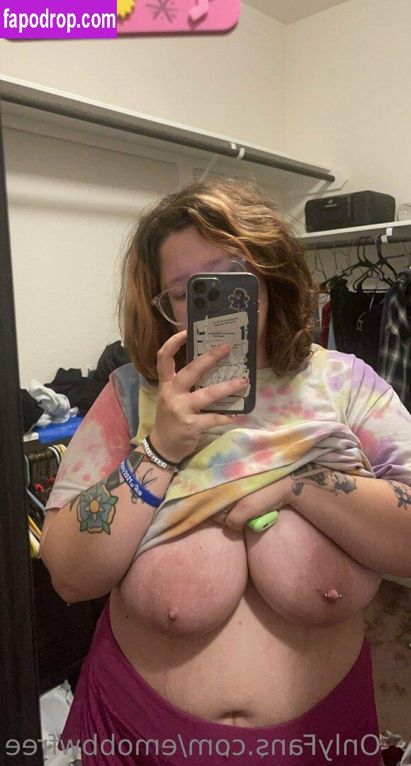 emobbwfree /  leak of nude photo #0009 from OnlyFans or Patreon