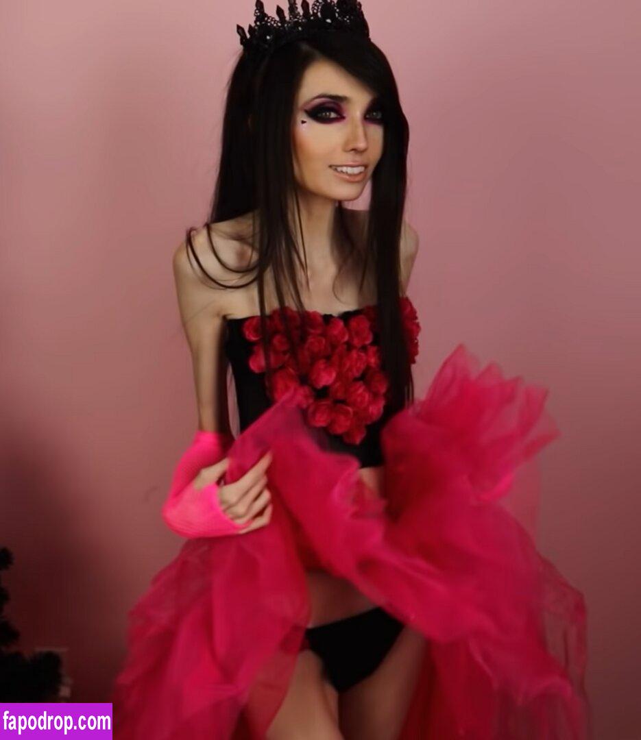 Eugenia Cooney / eugenia_cooney / eugeniacooney слитое обнаженное фото #0002 с Онлифанс или Патреон