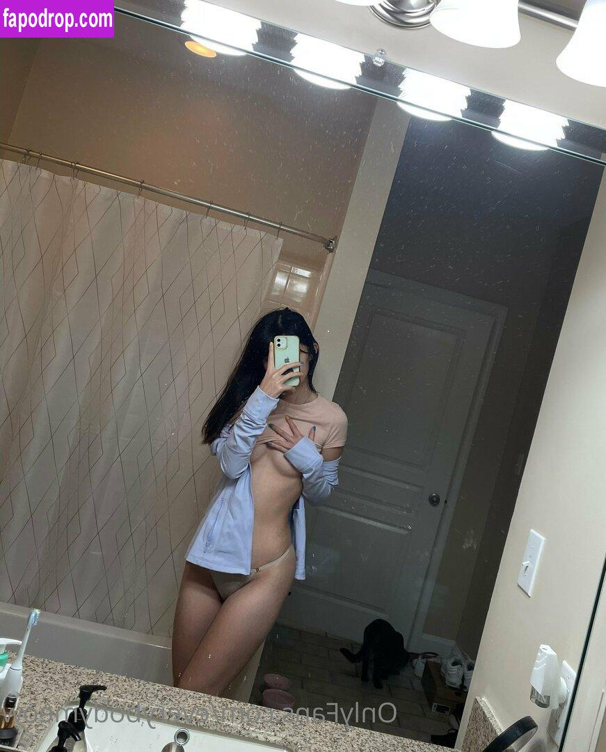 everybodymeow / everybody_meow leak of nude photo #0018 from OnlyFans or Patreon