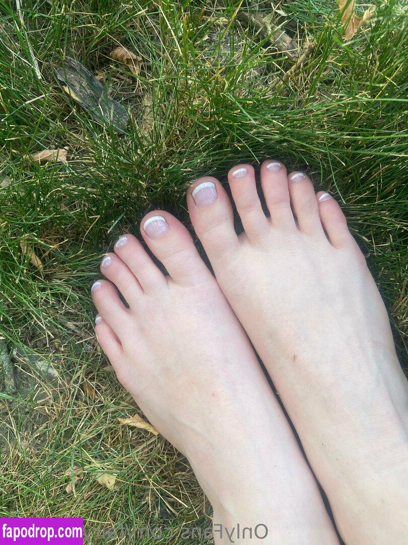 fairy.girl.feet / fairy_pelerin_backup leak of nude photo #0042 from OnlyFans or Patreon