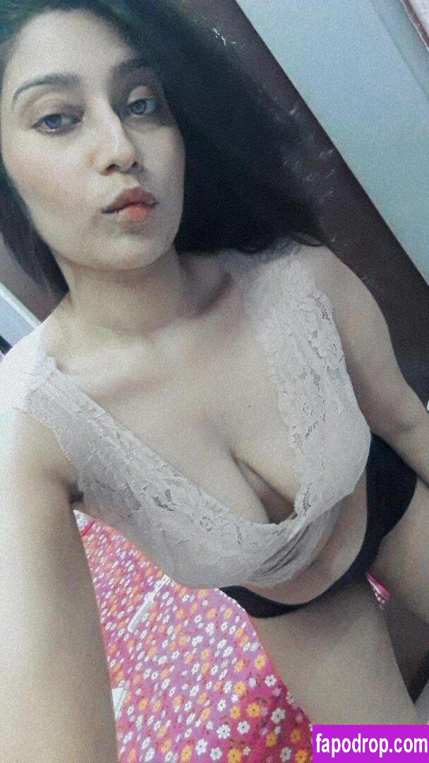 farihapriyam /  leak of nude photo #0022 from OnlyFans or Patreon