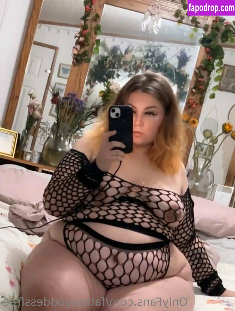 fatassgoddessfree /  leak of nude photo #0103 from OnlyFans or Patreon