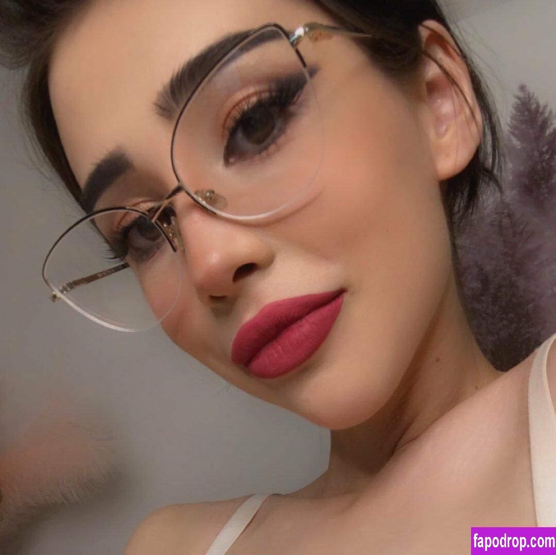 favoritemaria / asianmariia / librarianmaria leak of nude photo #0002 from OnlyFans or Patreon