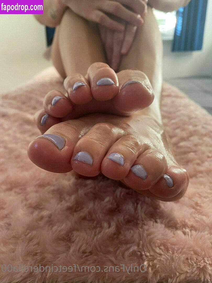 feetcinderella00 / yellowcinderella_ leak of nude photo #0004 from OnlyFans or Patreon