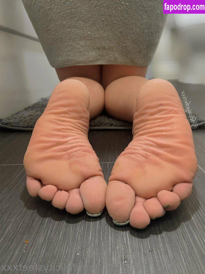 felicitysfeetxxx /  leak of nude photo #0021 from OnlyFans or Patreon