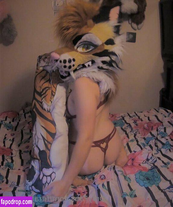 feral.tigress /  leak of nude photo #0024 from OnlyFans or Patreon