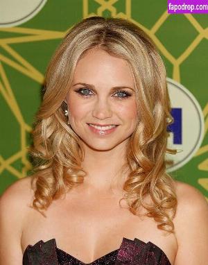 Fiona Gubelmann слив #0001