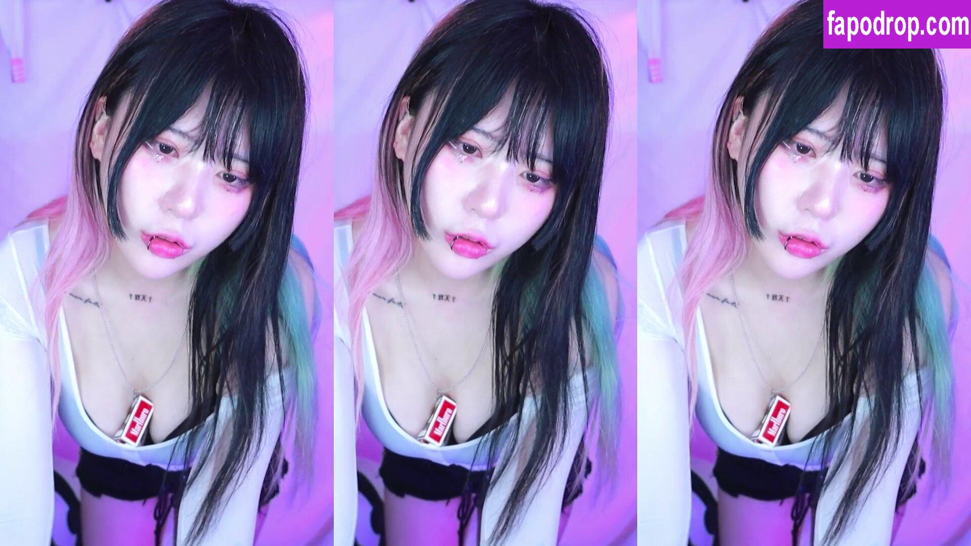 fishzombie / joyaki / surethisbunny / 죠야끼 leak of nude photo #0071 from OnlyFans or Patreon