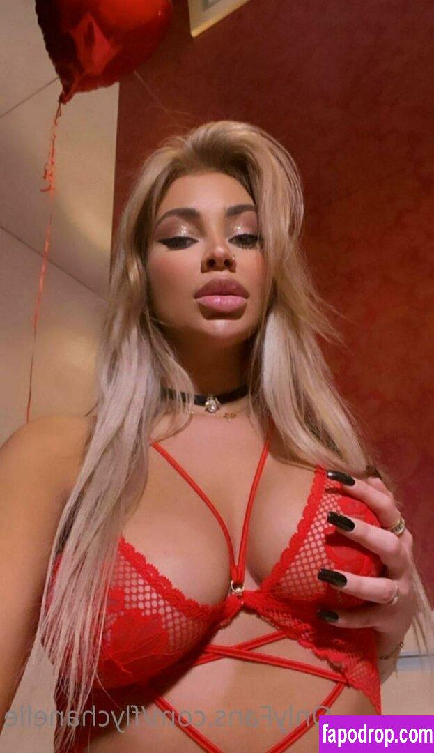 Flychanelle / Adrianna Śledź leak of nude photo #0010 from OnlyFans or Patreon