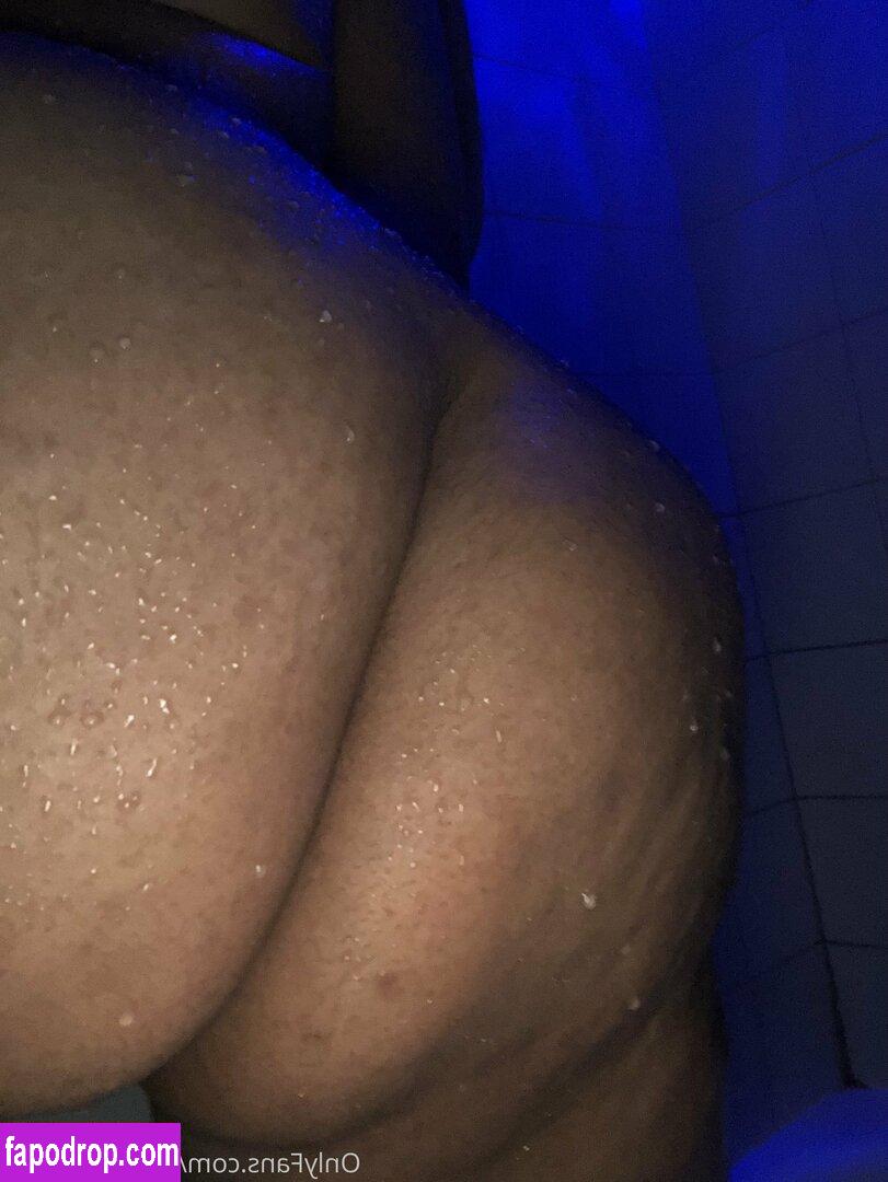 foreign_luxury /  leak of nude photo #0041 from OnlyFans or Patreon