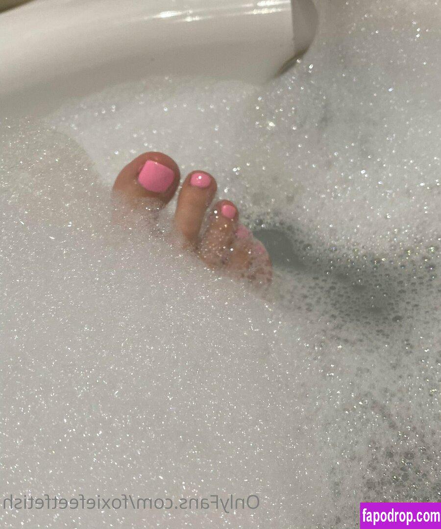 foxiefeetfetish / foxyfetishfeet leak of nude photo #0004 from OnlyFans or Patreon