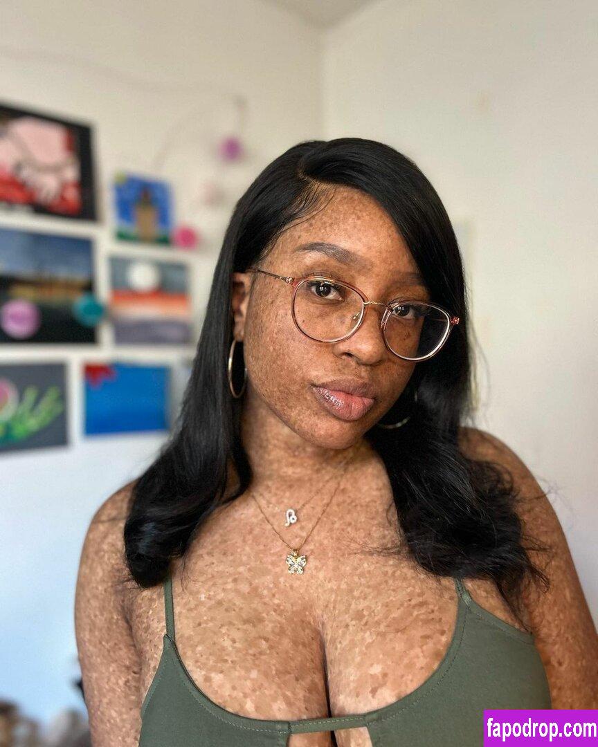 freckledn / freckled47 / sweetspinkles471 leak of nude photo #0030 from OnlyFans or Patreon