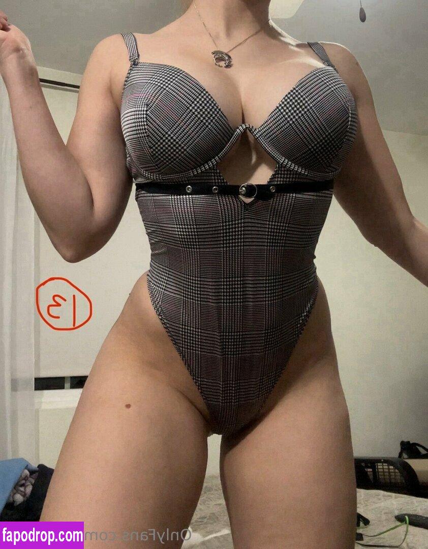 freeazura / azuracosplayofficial leak of nude photo #0110 from OnlyFans or Patreon