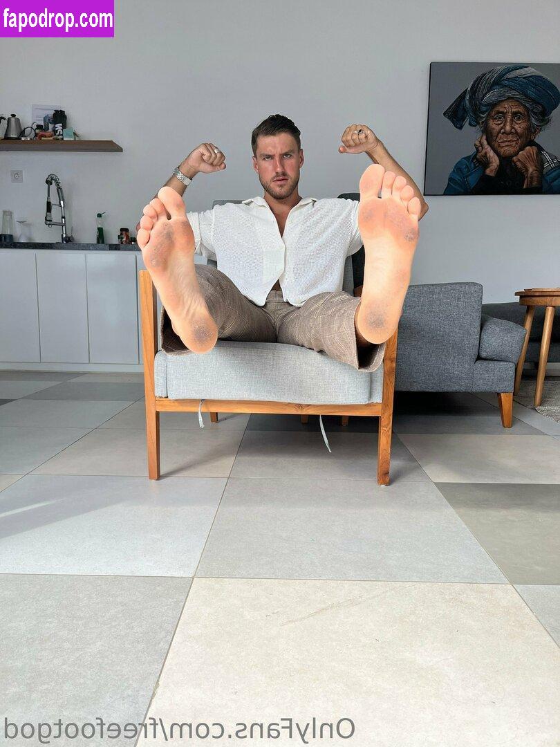 freefootgod / freethegod_ leak of nude photo #0049 from OnlyFans or Patreon