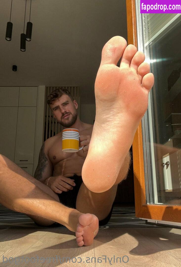freefootgod / freethegod_ leak of nude photo #0067 from OnlyFans or Patreon