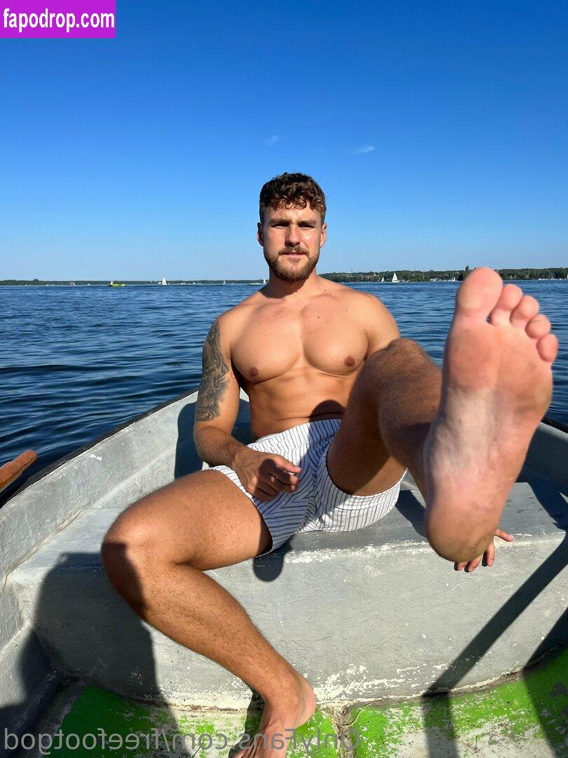 freefootgod / freethegod_ leak of nude photo #0074 from OnlyFans or Patreon