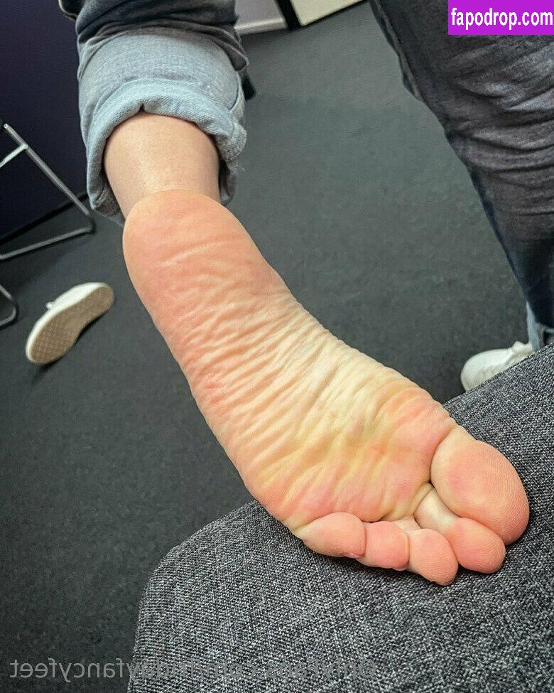 fridayfancyfeet /  leak of nude photo #0071 from OnlyFans or Patreon