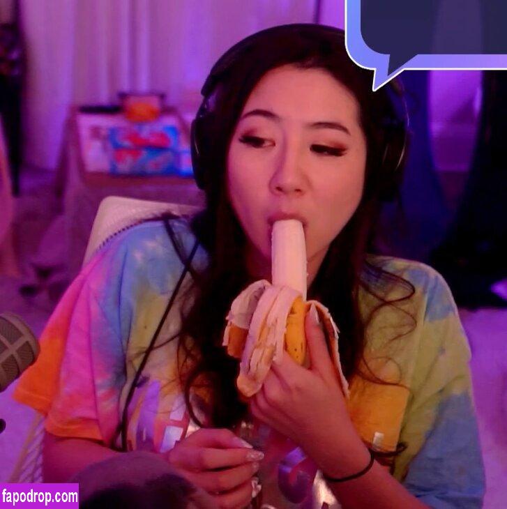 Fuslie / Leslie leak of nude photo #0207 from OnlyFans or Patreon