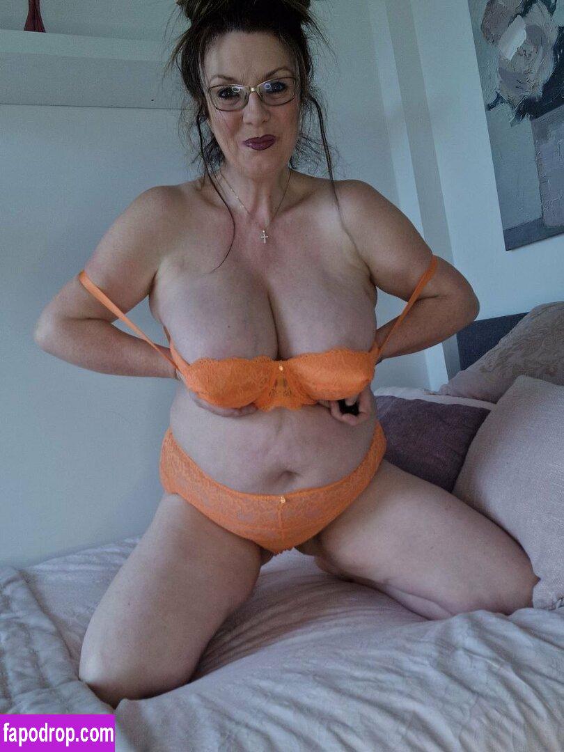 glamgran56 / gingergordonn leak of nude photo #0315 from OnlyFans or Patreon