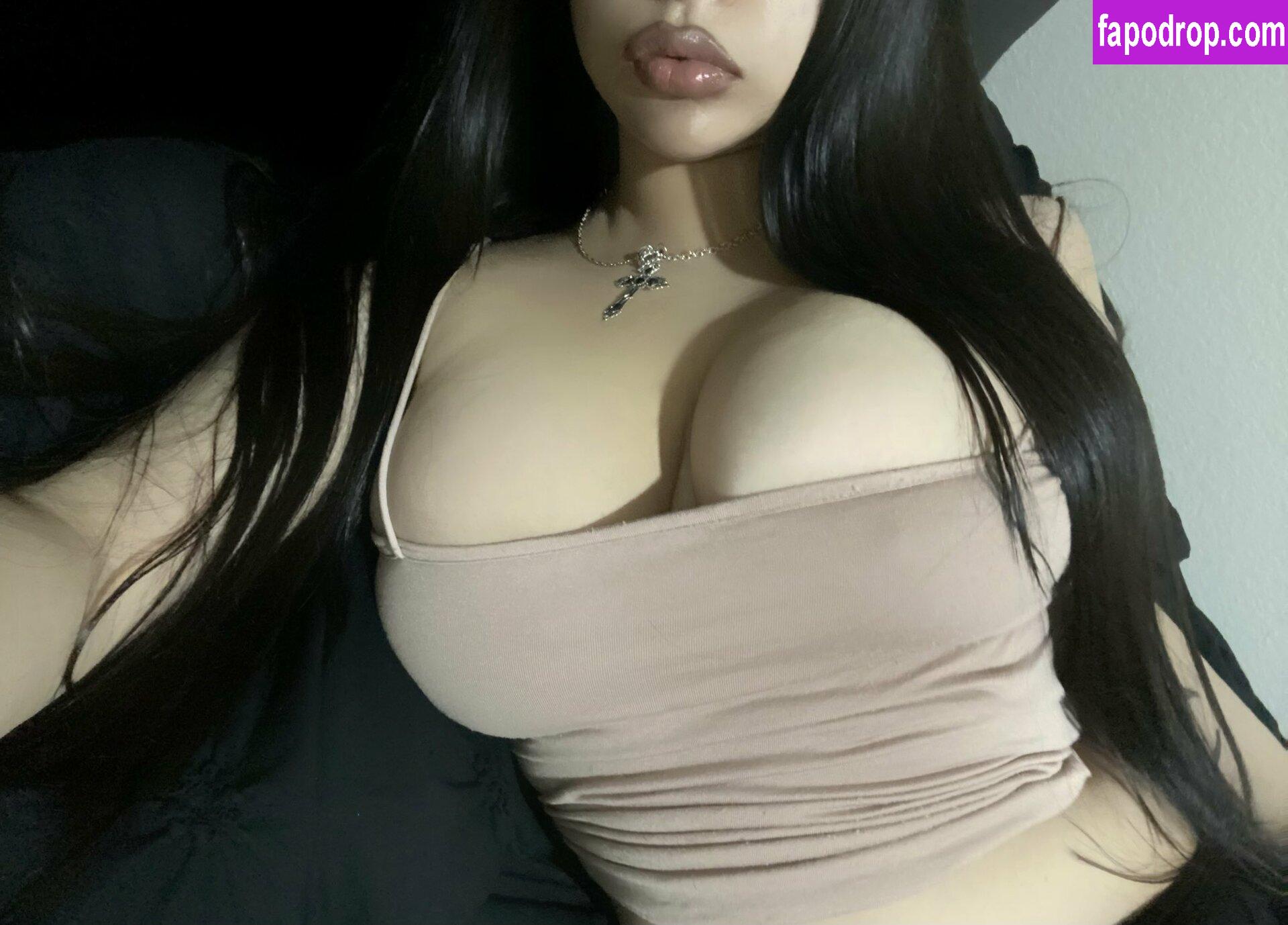 glistenlovve / lesglisten111 / love_ramayrat leak of nude photo #0024 from OnlyFans or Patreon