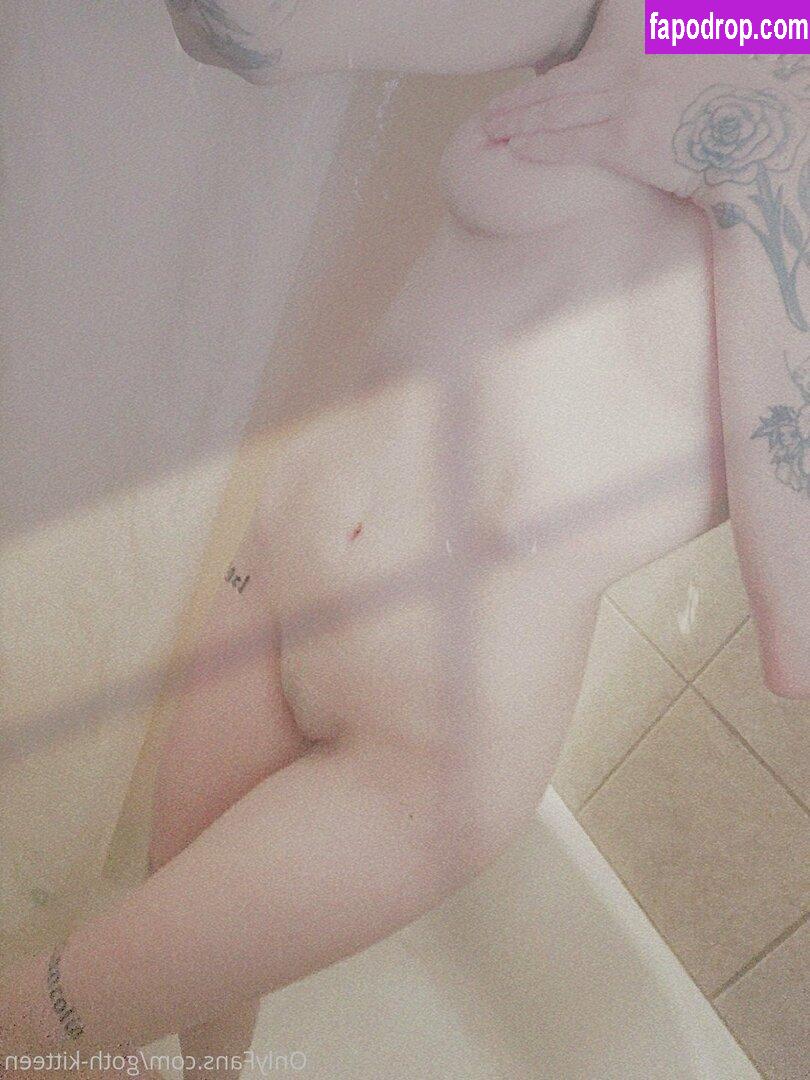 goth-kitteen / gothkitten98 leak of nude photo #0122 from OnlyFans or Patreon